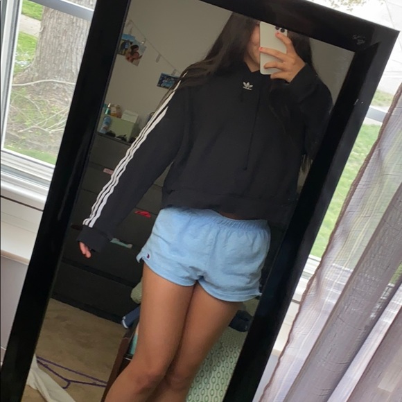 Adidas Original Cropped sweatshirt - Picture 2 of 4